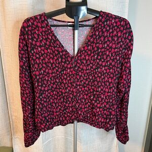 Abound Black and Fuchsia Long Sleeve V-Neck Leopard Print Blouse